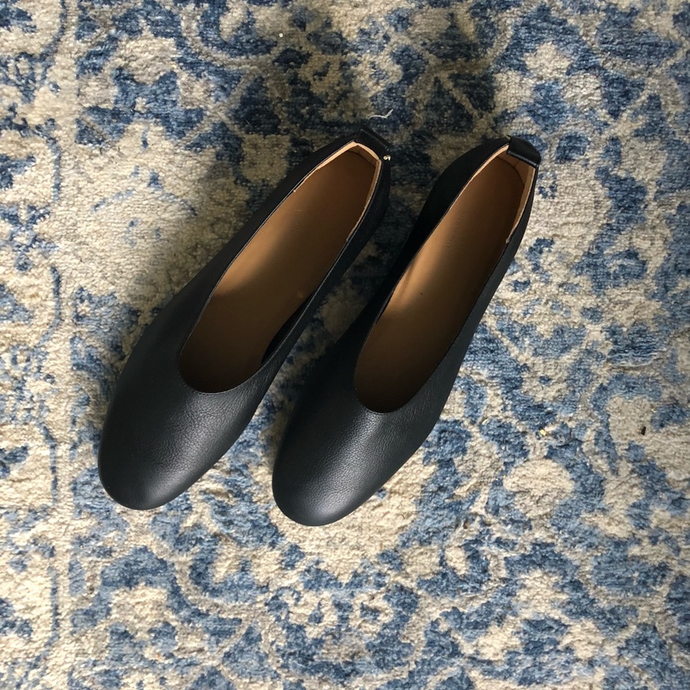 BRAND NEW EVERLANE DAY GLOVE 9.5